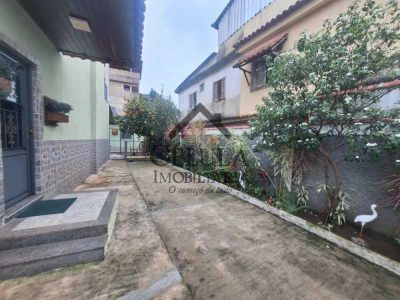 Casa, 3 quartos, 202 m² - Foto 2