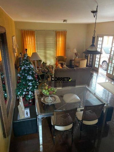 Casa, 3 quartos, 180 m² - Foto 1