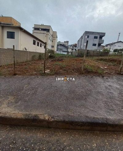 Terreno, 300 m² - Foto 1