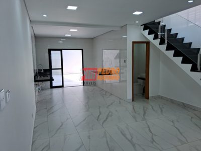 Sobrado, 3 quartos, 160 m² - Foto 1
