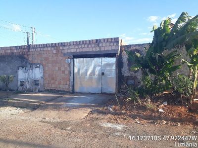 Casa, 2 quartos, 180 m² - Foto 1
