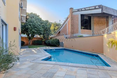 Casa, 4 quartos, 544 m² - Foto 2