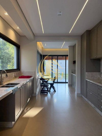 Sobrado, 384 m² - Foto 1