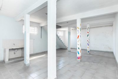 Loja-Salão, 305 m² - Foto 1