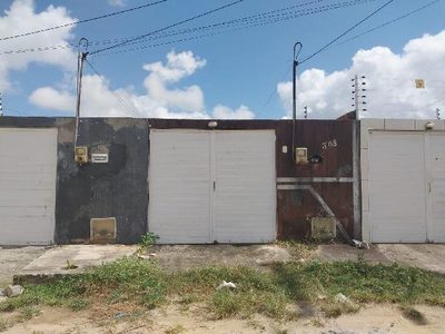 Casa, 2 quartos, 72 m² - Foto 1