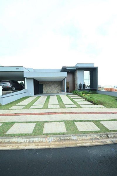 Casa, 3 quartos, 195 m² - Foto 2