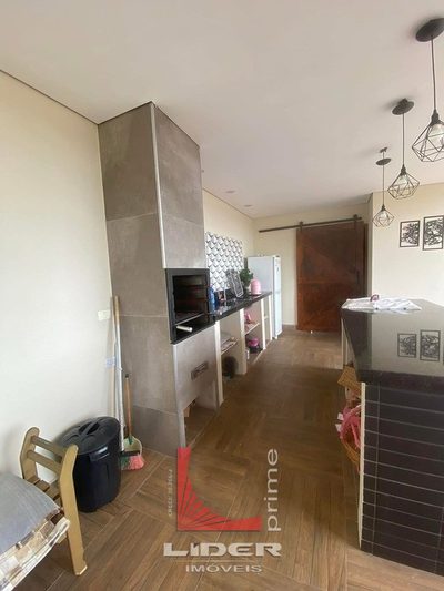 Casa, 3 quartos, 200 m² - Foto 1