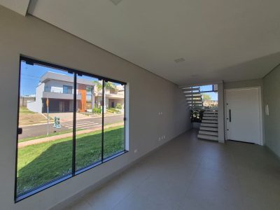 Casa, 3 quartos, 175 m² - Foto 1