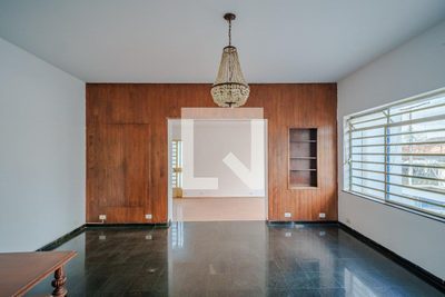 Casa, 5 quartos, 318 m² - Foto 1