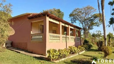 Chácara, 3 quartos, 33 m² - Foto 1