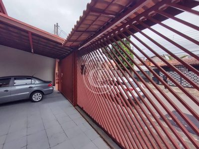 Casa, 3 quartos, 197 m² - Foto 2