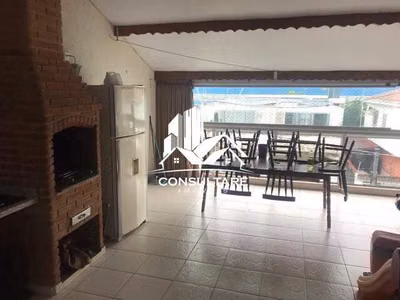 Casa, 4 quartos, 192 m² - Foto 1