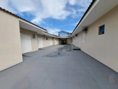 Loja-Salão, 1700 m² - Foto 3
