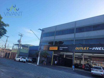Prédio Inteiro, 1800 m² - Foto 1