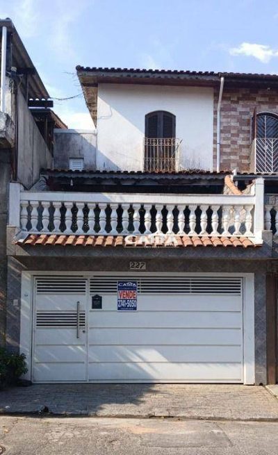 Sobrado, 3 quartos, 206 m² - Foto 1