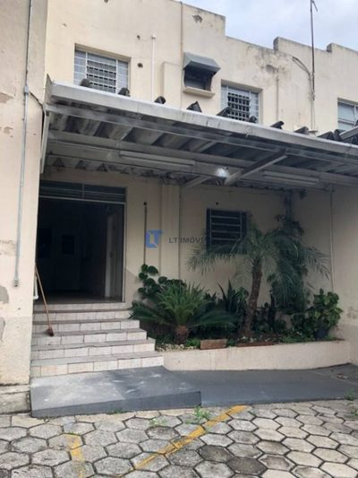 Loja-Salão, 2240 m² - Foto 1