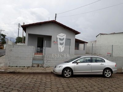 Casa, 4 quartos, 460 m² - Foto 1