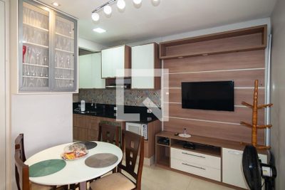 Apartamento, 2 quartos, 52 m² - Foto 4