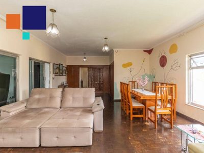 Casa, 5 quartos, 297 m² - Foto 2
