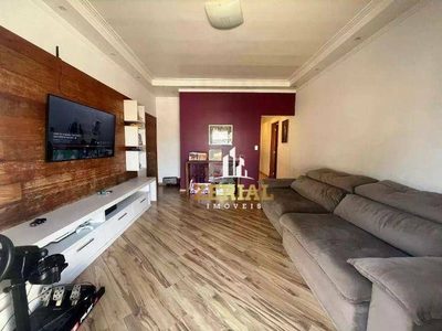 Casa, 3 quartos, 202 m² - Foto 1