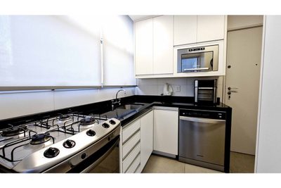 Apartamento, 3 quartos, 130 m² - Foto 2