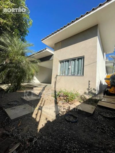 Casa, 2 quartos, 206 m² - Foto 1