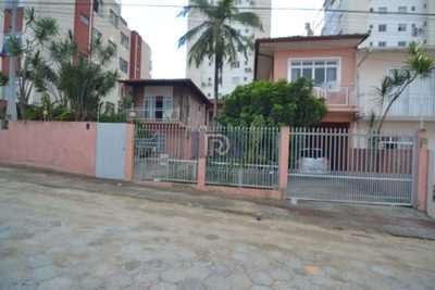 Casa, 7 quartos, 250 m² - Foto 2