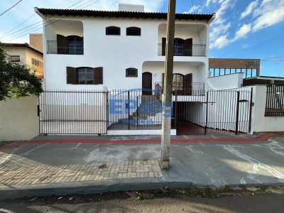 Casa, 1 quarto, 274 m² - Foto 1