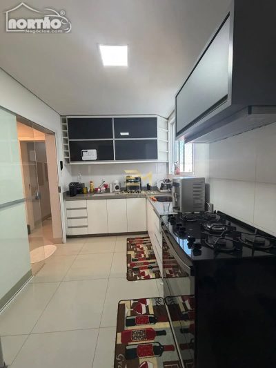 Casa, 3 quartos, 117 m² - Foto 4