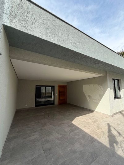 Casa, 3 quartos, 204 m² - Foto 1