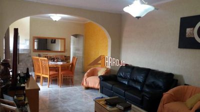 Sobrado, 3 quartos, 211 m² - Foto 2