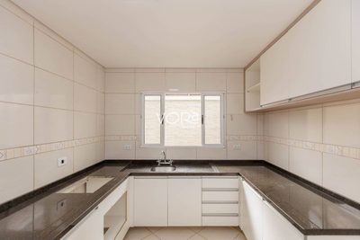 Sobrado, 3 quartos, 174 m² - Foto 1