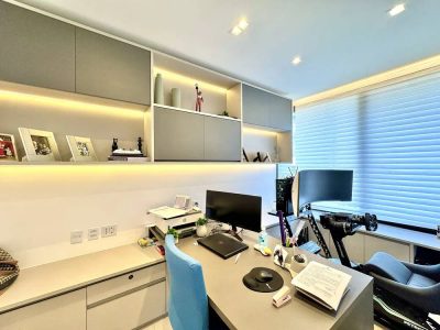 Casa, 4 quartos, 732 m² - Foto 1