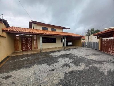 Casa, 4 quartos, 324 m² - Foto 1