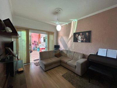 Casa, 3 quartos, 160 m² - Foto 1