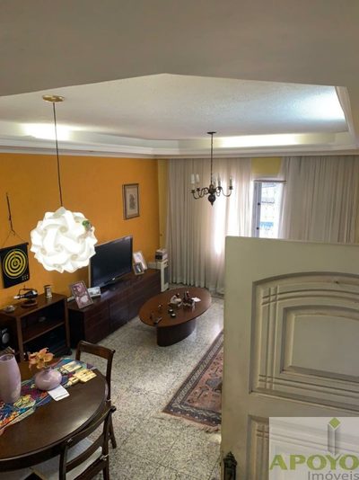 Casa, 4 quartos, 260 m² - Foto 1