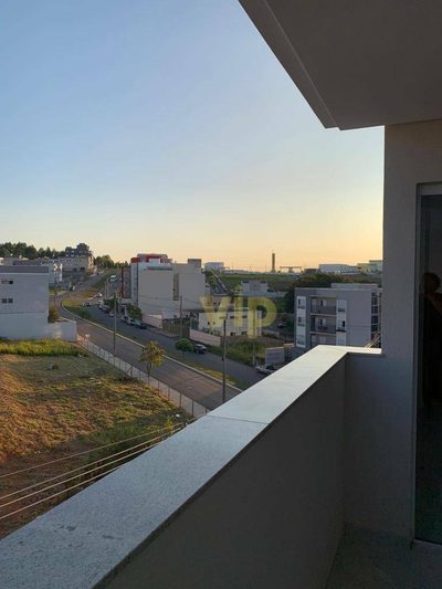 Apartamento, 3 quartos, 100 m² - Foto 2