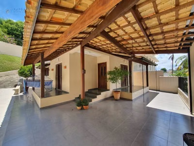 Casa, 3 quartos, 200 m² - Foto 1