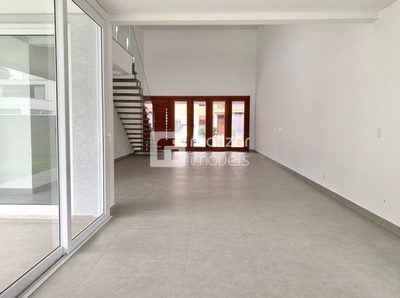 Casa, 4 quartos, 220 m² - Foto 2