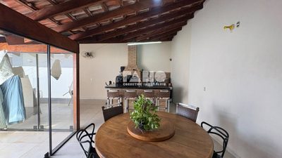 Casa, 2 quartos, 135 m² - Foto 1
