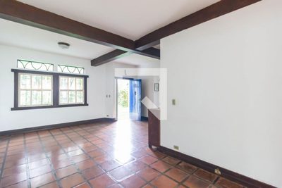 Casa, 3 quartos, 250 m² - Foto 3