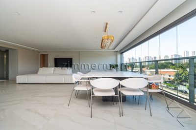 Apartamento, 3 quartos, 168 m² - Foto 2