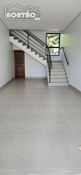 Casa, 3 quartos, 118 m² - Foto 1