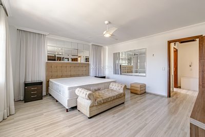 Casa, 4 quartos, 248 m² - Foto 4