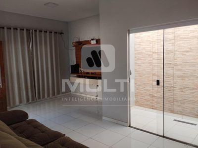 Casa, 3 quartos, 80 m² - Foto 1