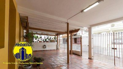 Casa, 3 quartos, 230 m² - Foto 1