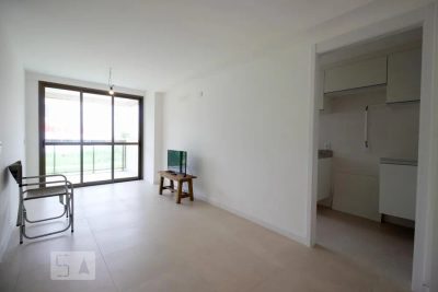 Apartamento, 2 quartos, 74 m² - Foto 2
