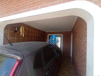 Casa, 3 quartos, 194 m² - Foto 2