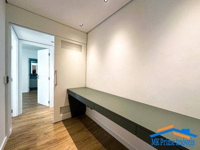 Apartamento, 3 quartos, 220 m² - Foto 1