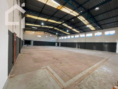 Depósito-Galpão, 1090 m² - Foto 1